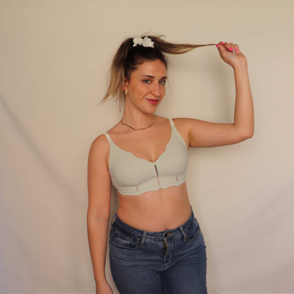 Seamless bra