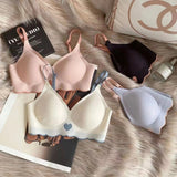 Seamless bra