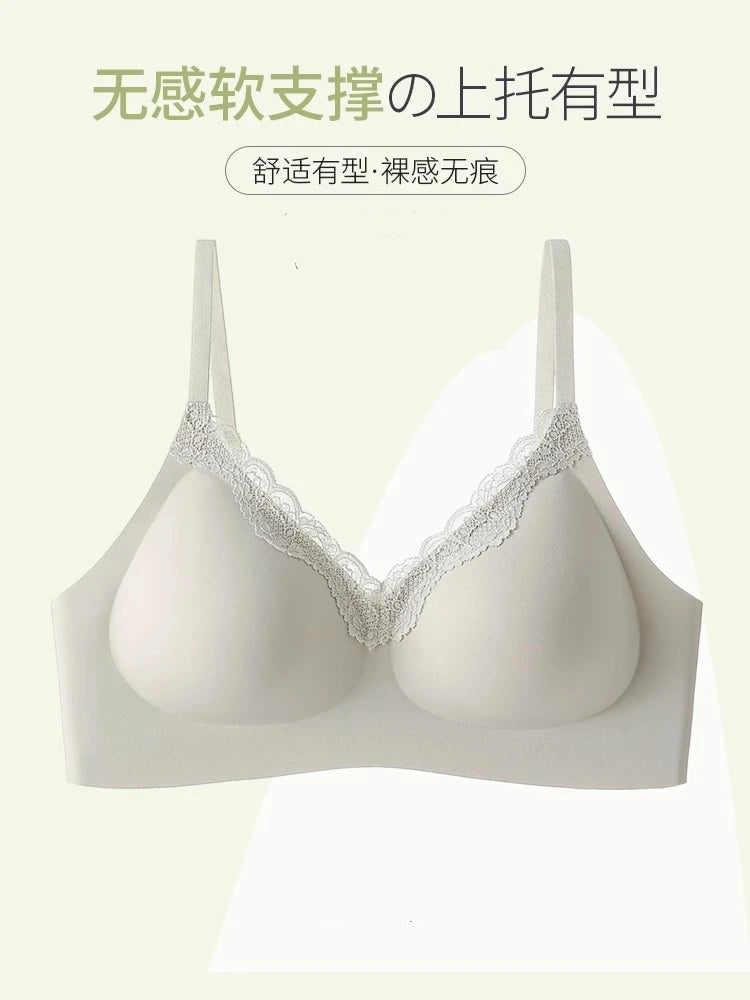 Seamless bra