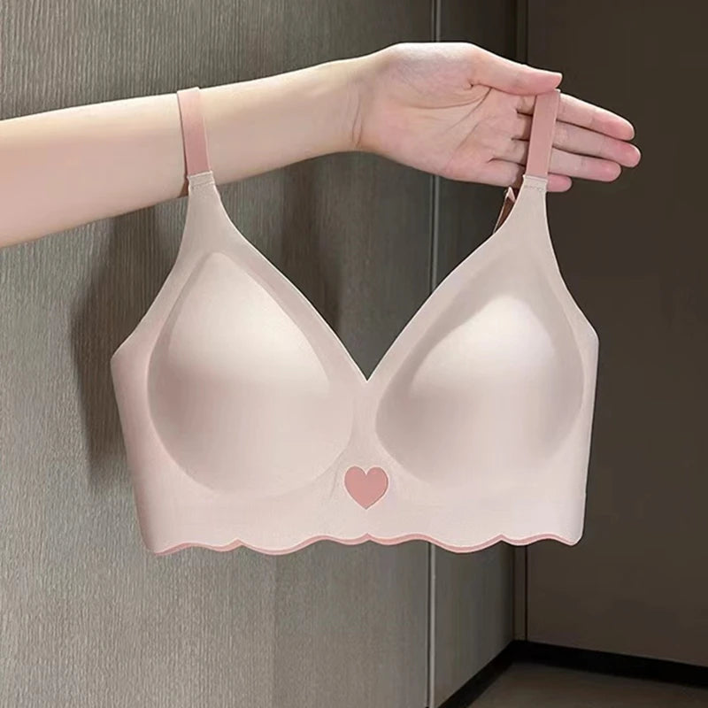 Seamless bra